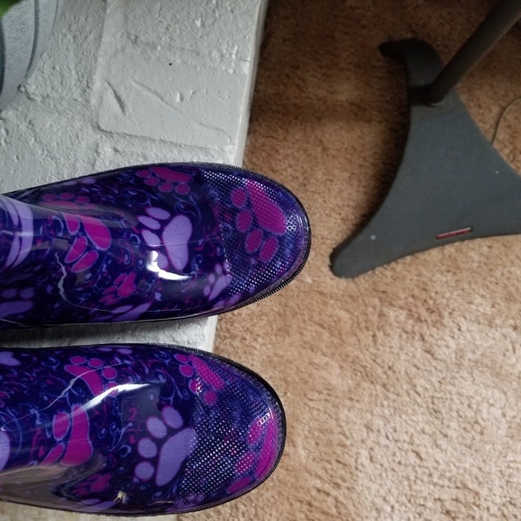 Rain boots - Picture 3 of 6